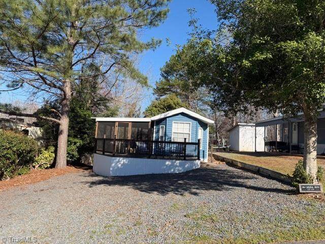 206 Cardinal Drive - Photo 1