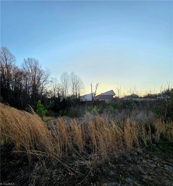 https://bt-photos.global.ssl.fastly.net/triad/orig_boomver_1_1212296-2.jpg