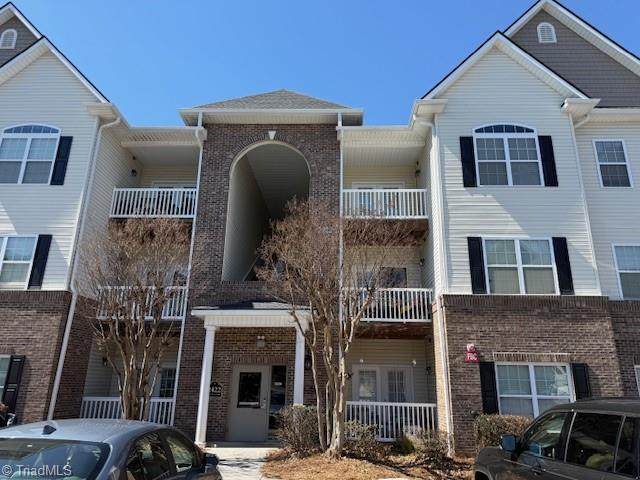 2422 Eagle Creek Court - Photo 1