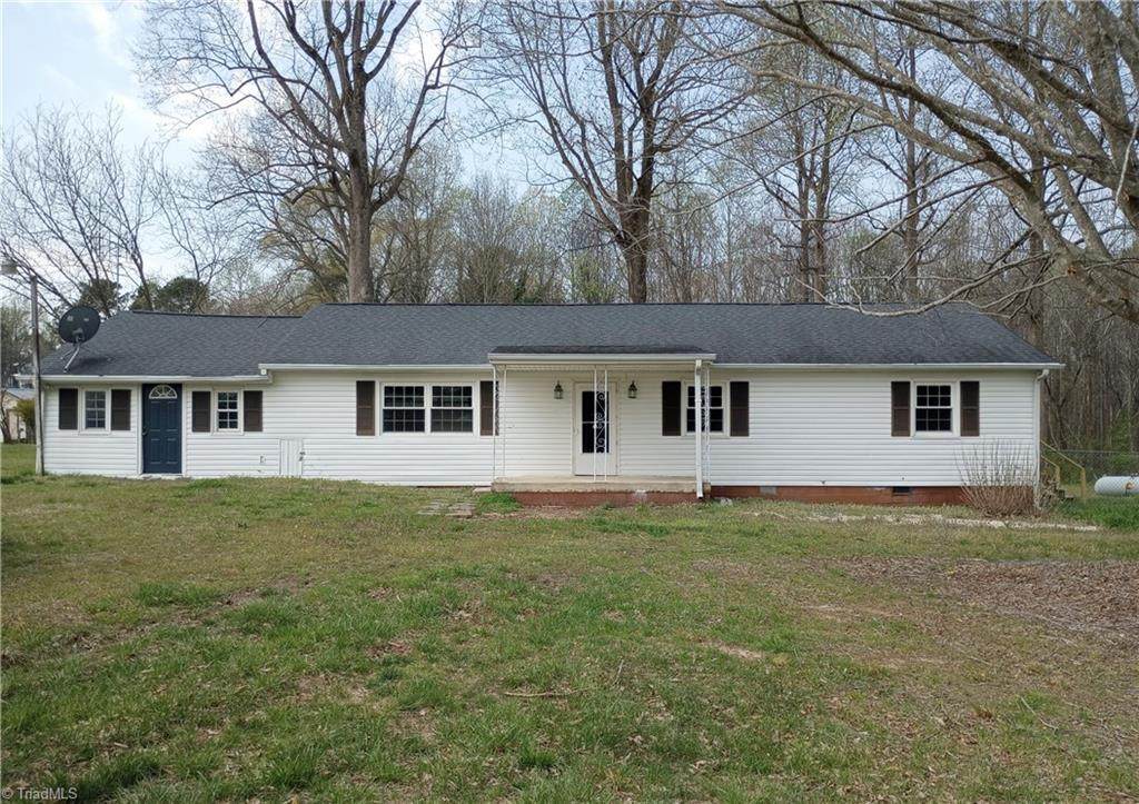 4077 Ramseur Julian Road - Photo 1