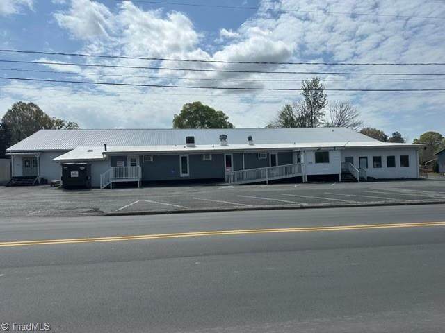 58 Peacock Avenue - Photo 1