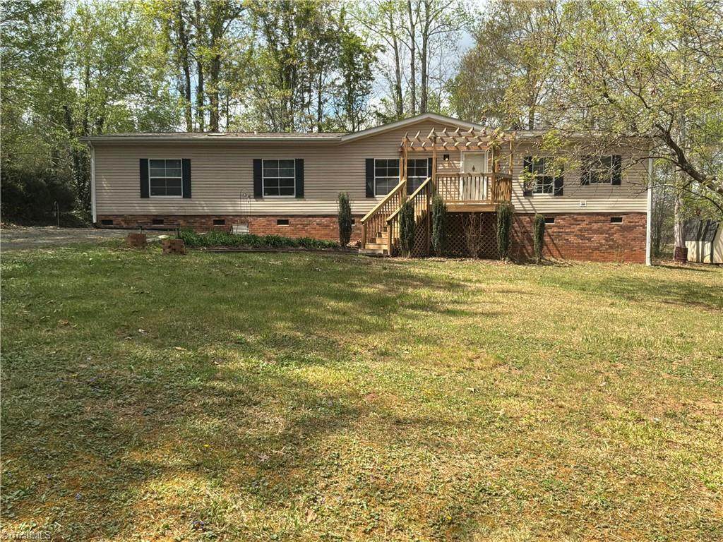 1080 Mineral Springs Road - Photo 1