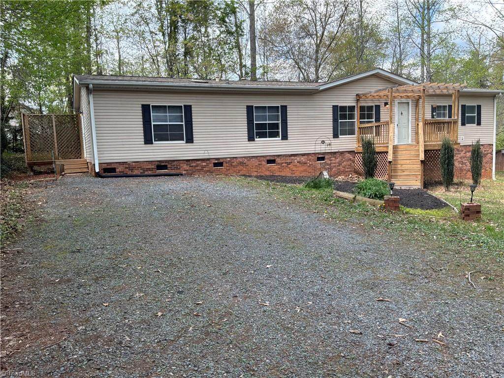 https://bt-photos.global.ssl.fastly.net/triad/orig_boomver_1_1214918-2.jpg
