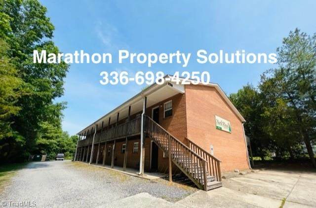 220 Pitts Street - Photo 1