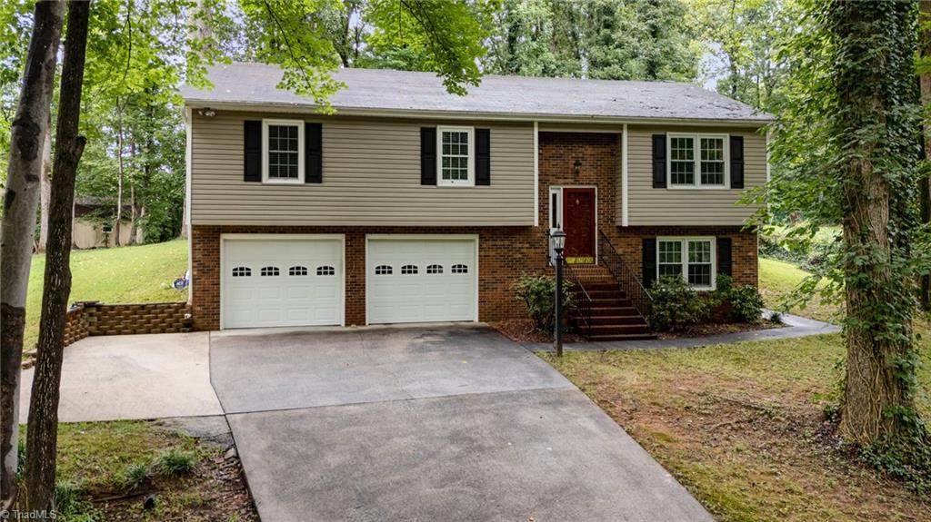 437 Valleymeade Drive - Photo 1