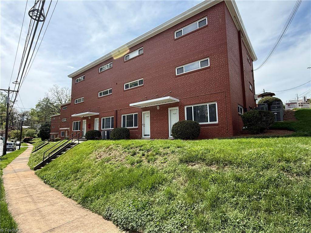 400 Lockland Avenue - Photo 1