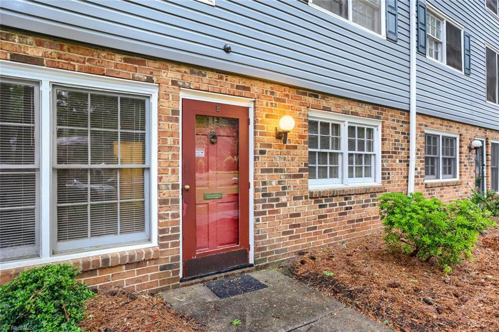 611 Gunston Court - Photo 1