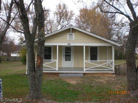 1107 Cayuga Street - Photo 1