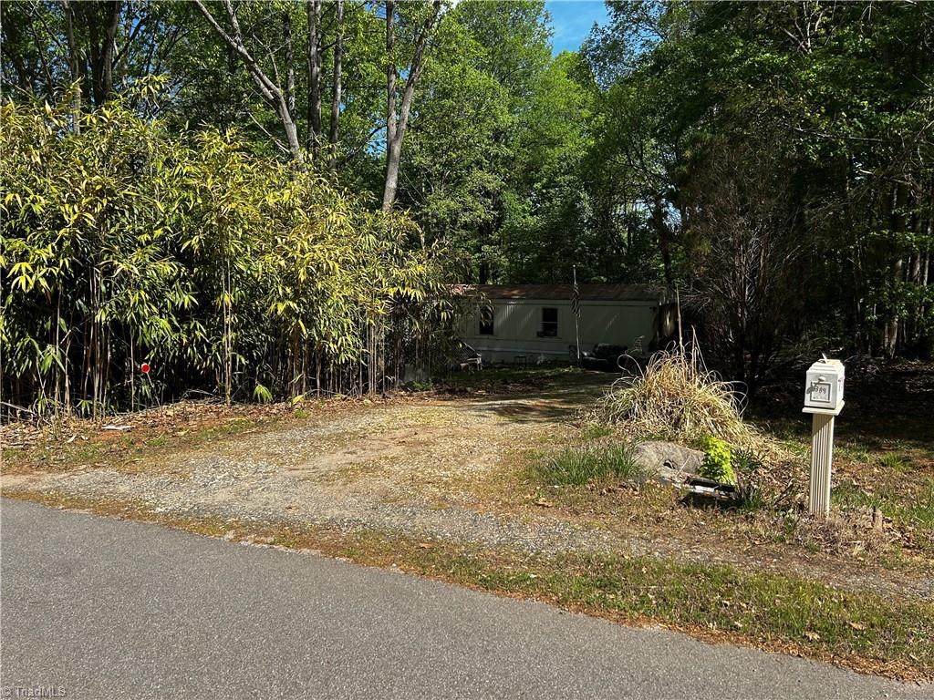 389 Keystone Drive - Photo 1