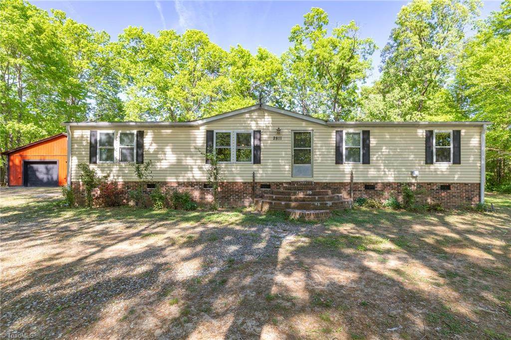 2811 Wagonwheel Road - Photo 1