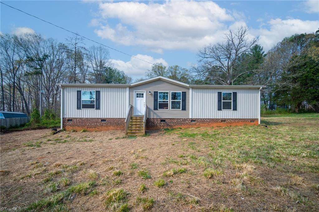 848 Wafford Road - Photo 1