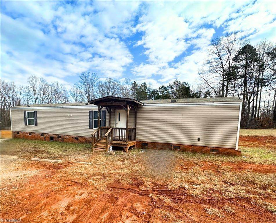 206 James Road - Photo 1