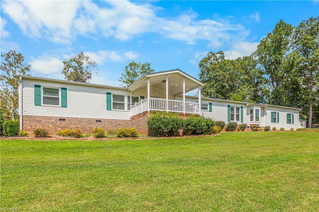 2712 Sloans Mill Road - Photo 1
