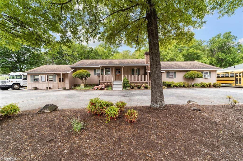 1501 Upland Drive - Photo 1