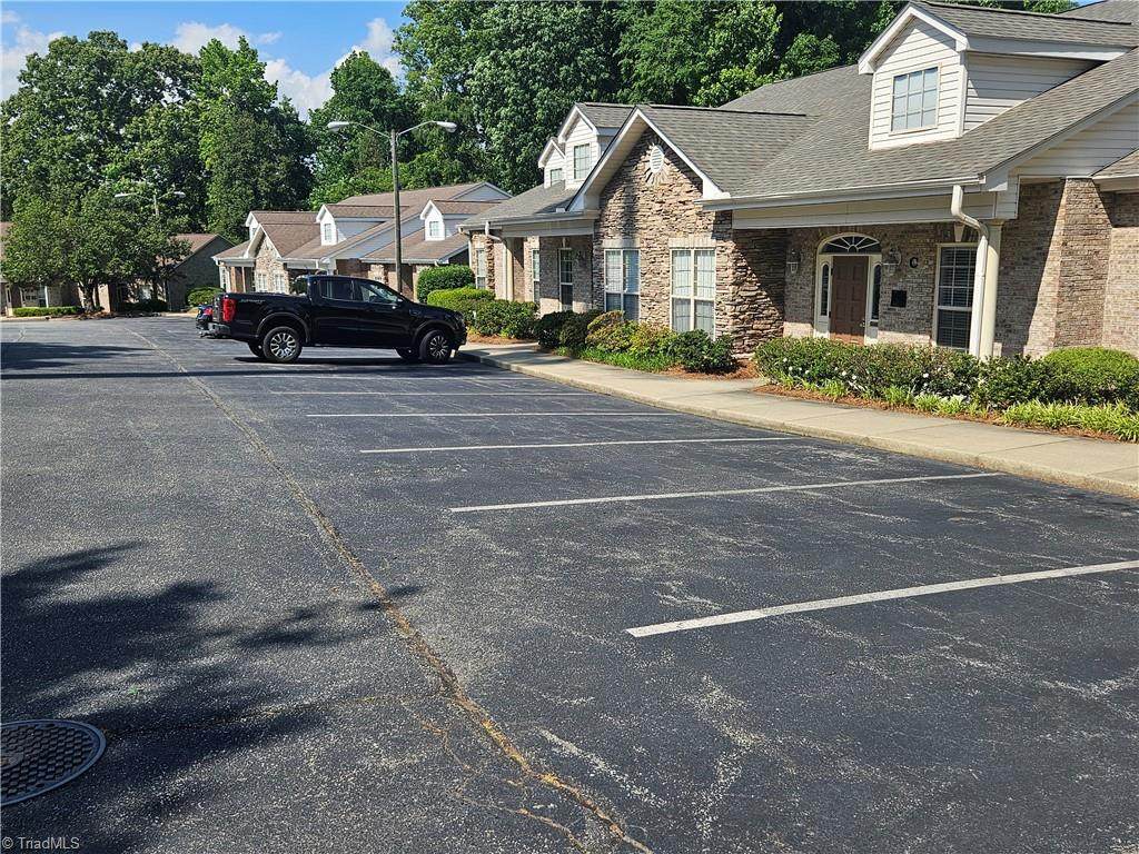 https://bt-photos.global.ssl.fastly.net/triad/orig_boomver_1_1218661-2.jpg