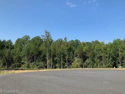 7620 Whisper Hollow Lane - Photo 1