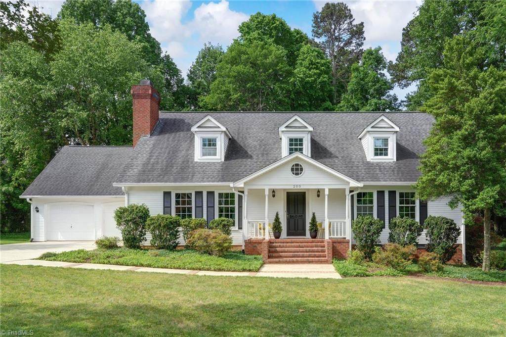 200 Stafford Oak Drive - Photo 1