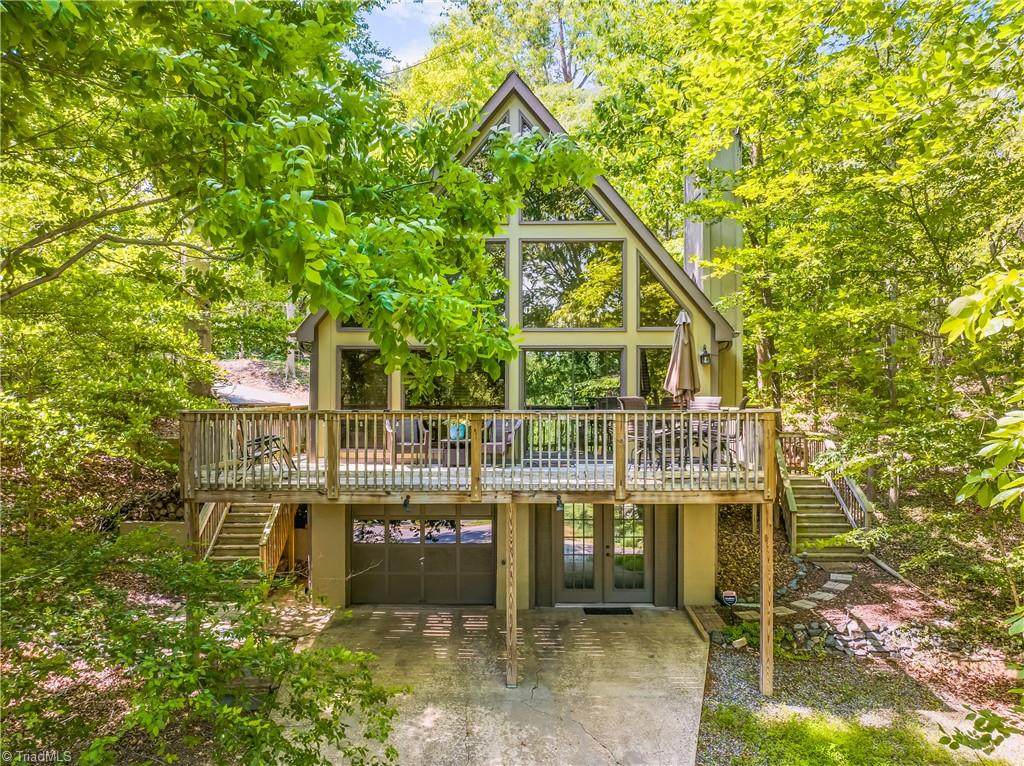 1916 Chateau Ridge - Photo 1