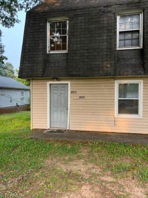 1002 Walnut Street - Photo 1
