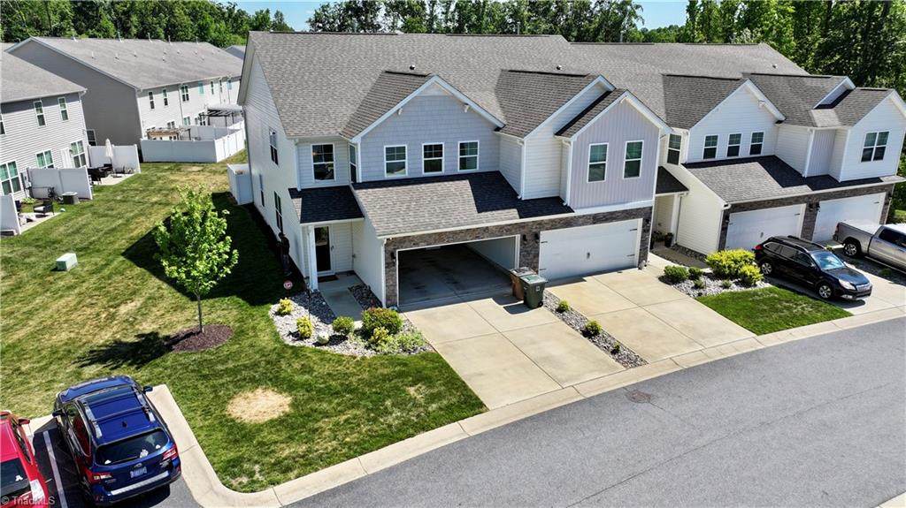807 Riley Lane - Photo 1