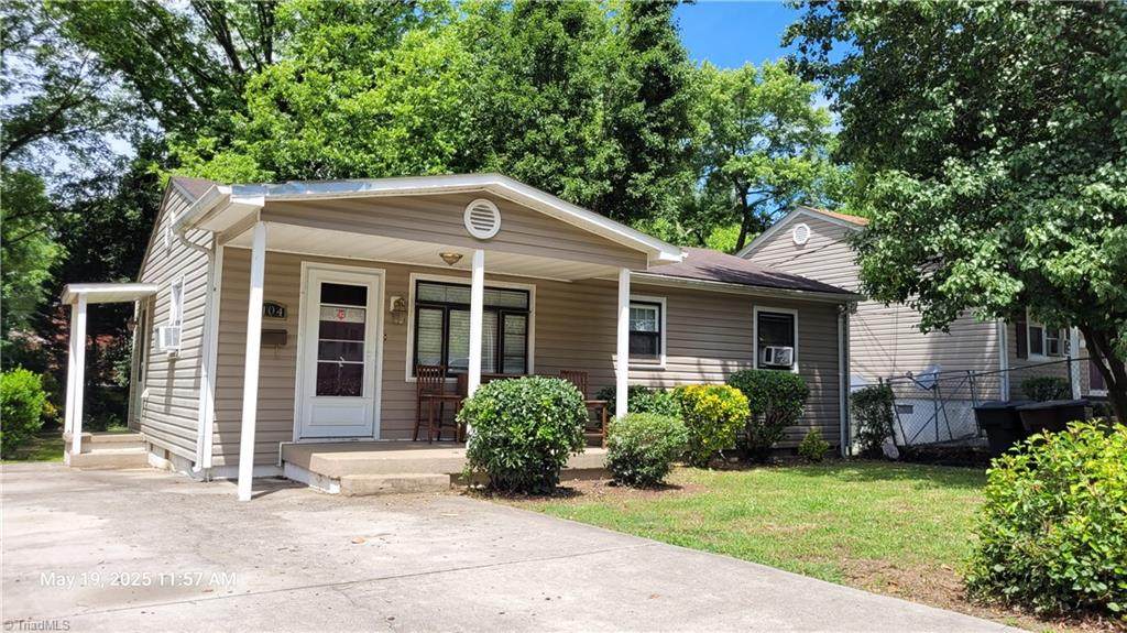 1104 Logan Street - Photo 1