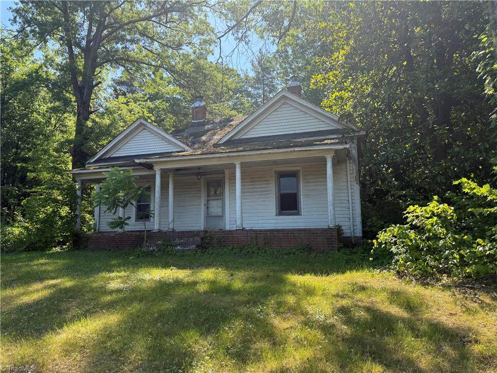 607 Kirby Road - Photo 1