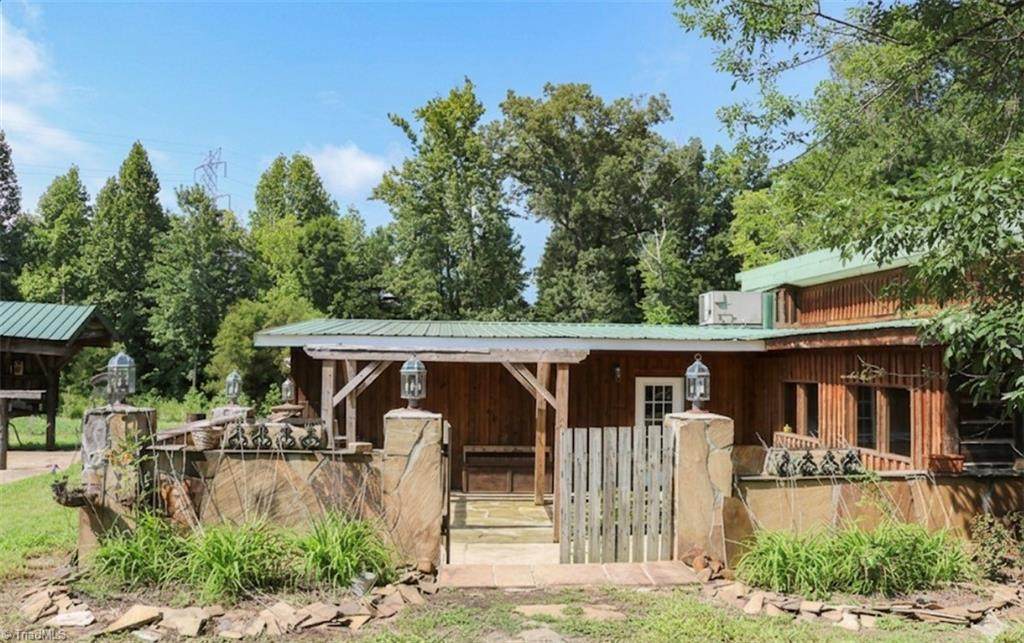 5258 Ferguson Road - Photo 1