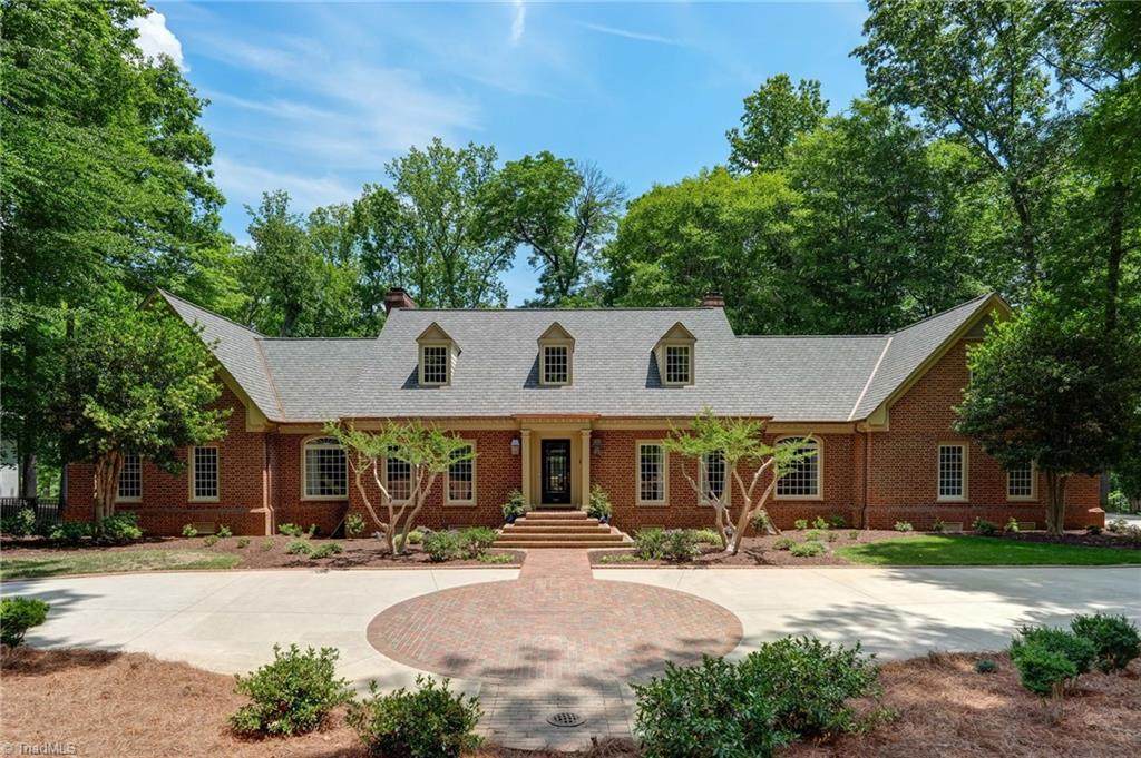 2706 Lake Forest Drive - Photo 1
