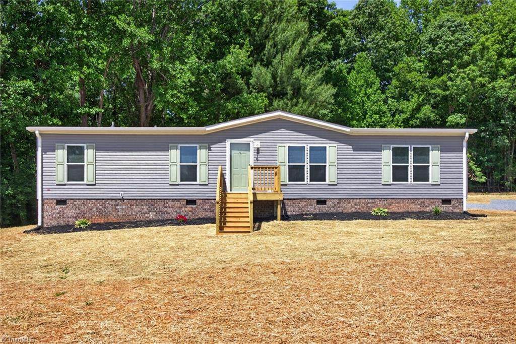 219 Harvick Lane - Photo 1