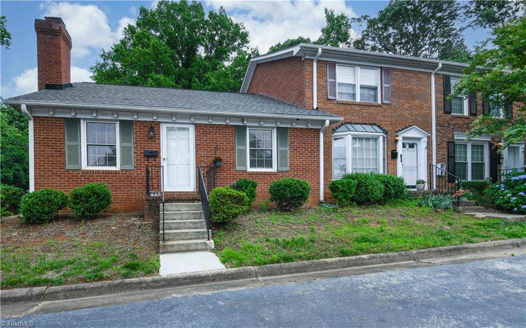 4620 Lawndale Drive - Photo 1