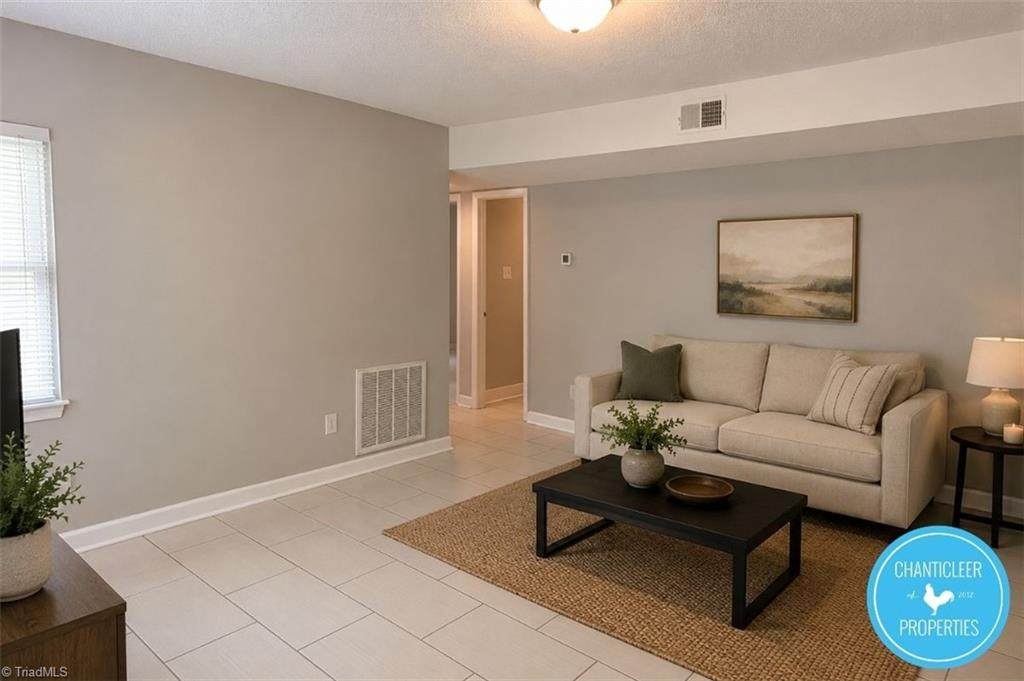 1603 Autumn Drive - Photo 1