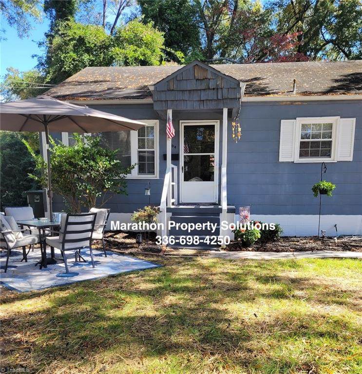 1004 Idlewood Drive - Photo 1