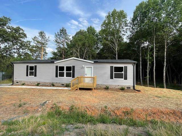 4533 Giles Road - Photo 1