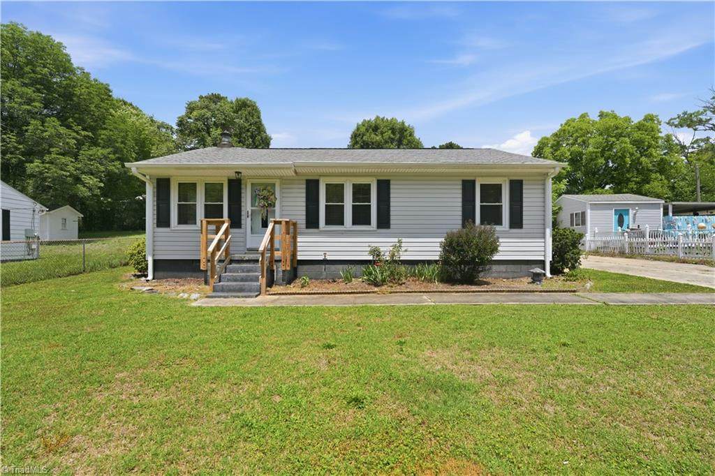 521 Graham Drive - Photo 1