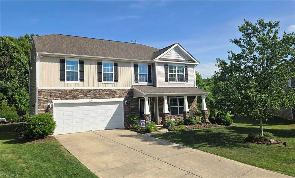 109 Solstice Drive - Photo 1