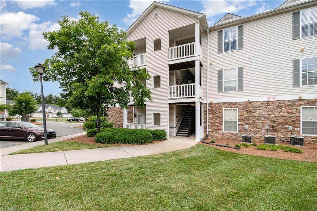 3009 Winston Drive - Photo 1