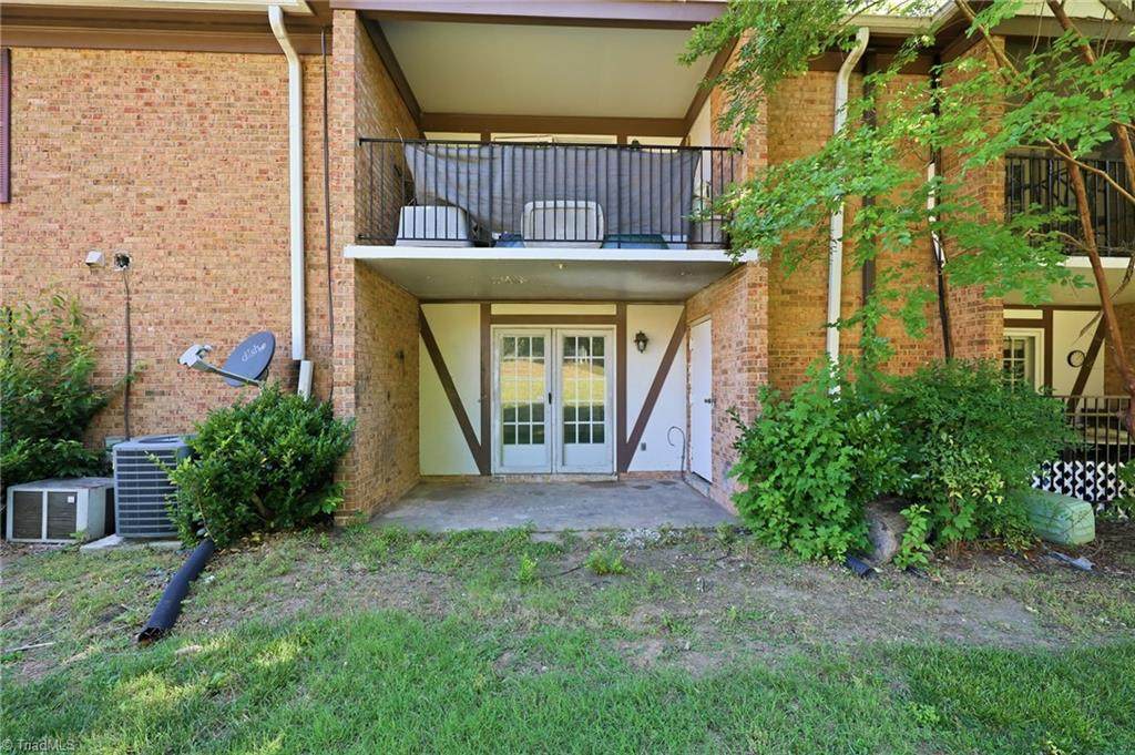 4610 Lawndale Drive - Photo 1