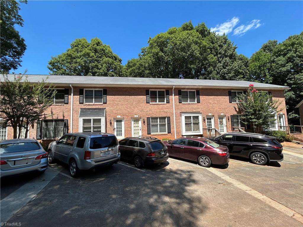 1439 King Charles Drive - Photo 1