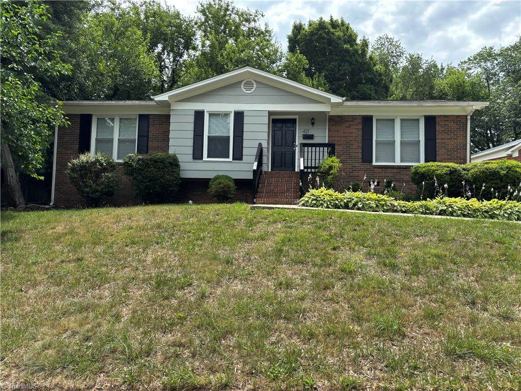 421 Forest Hill Avenue - Photo 1