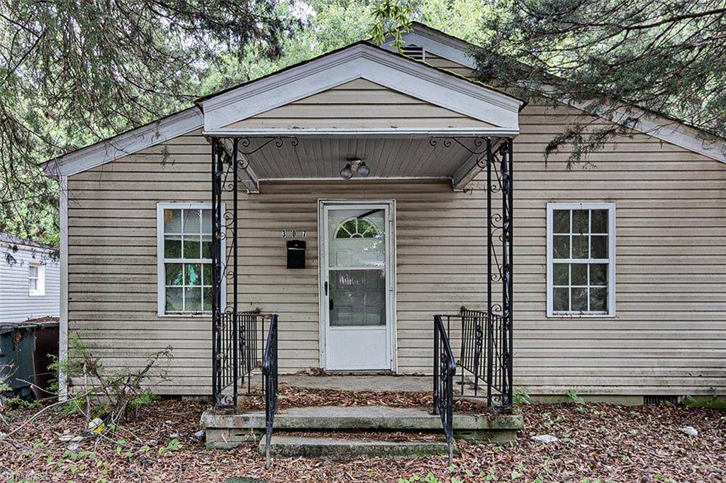 307 Winston Street - Photo 1
