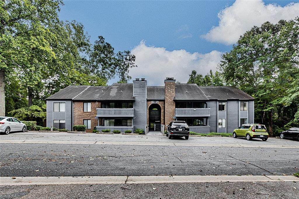 2855 Treestead Circle - Photo 1