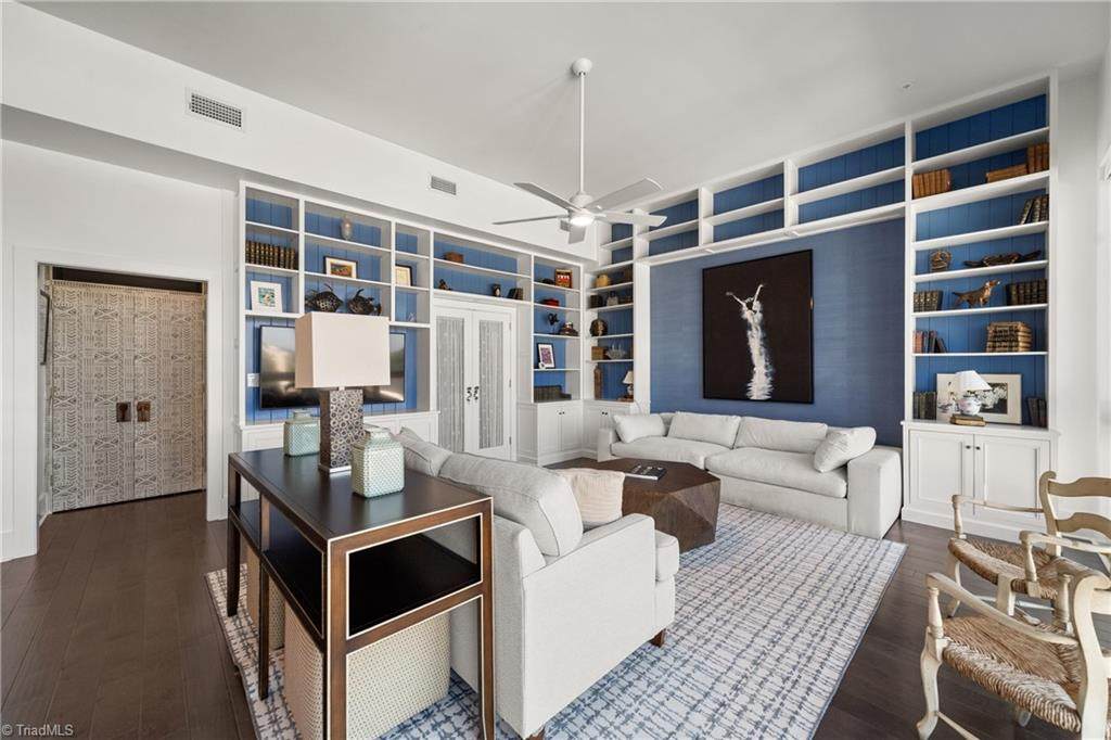 400 4th Street - Photo 1