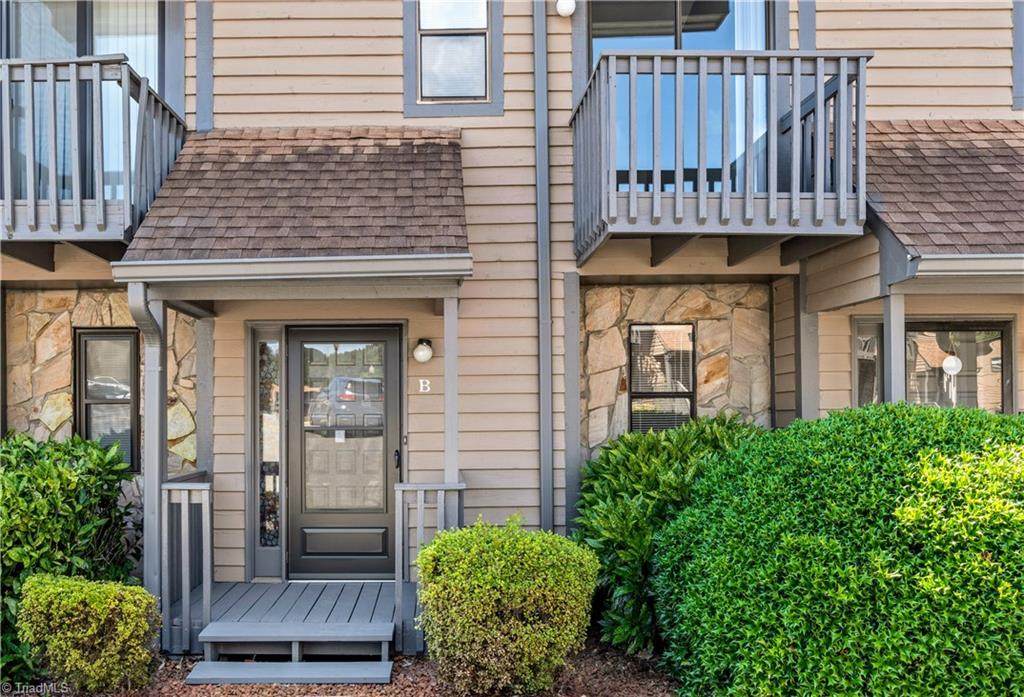 240 Vista Circle - Photo 1