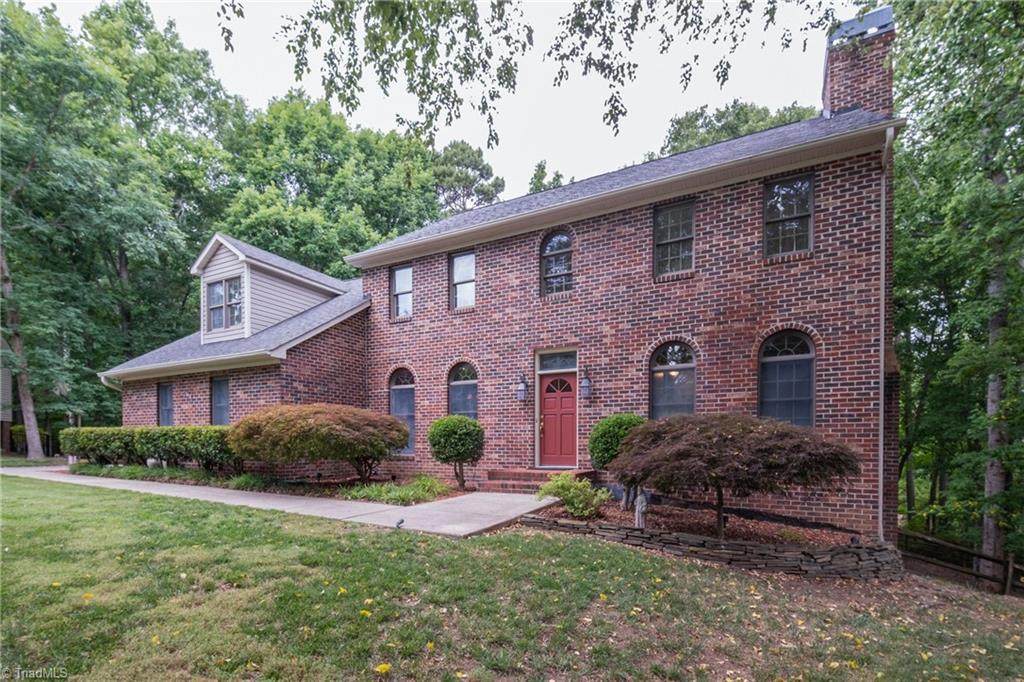 2448 Glen Cove Way - Photo 1