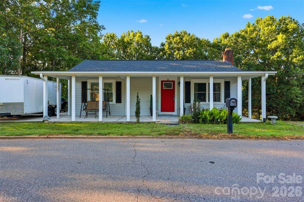 32 Highland Avenue - Photo 1