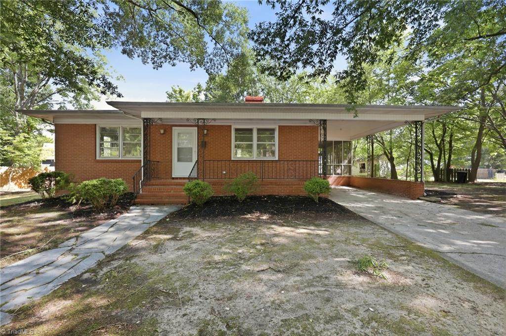 912 Virginia Avenue - Photo 1