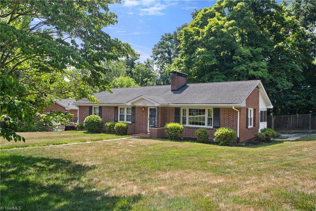 1734 Lancelot Lane - Photo 1
