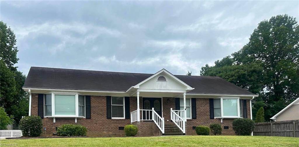 2308 Leeds Avenue - Photo 1