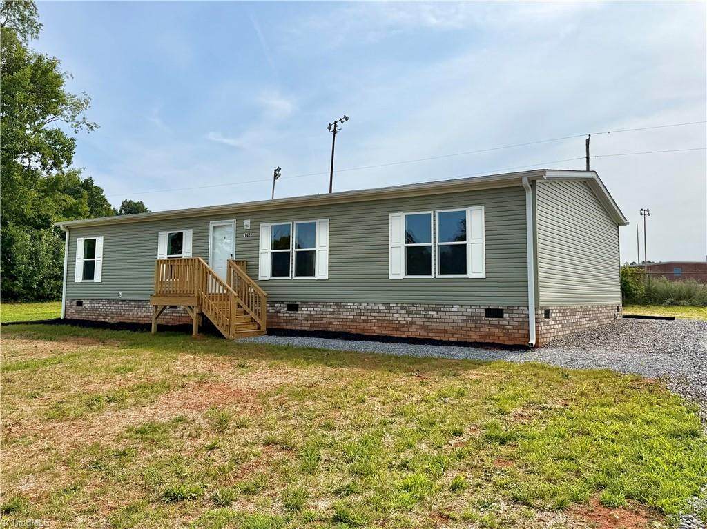 146 Con Lee Drive - Photo 1