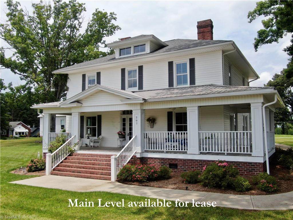 207 Main Street - Photo 1